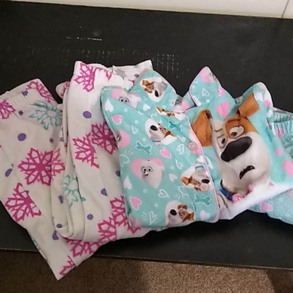 Girls pajamas